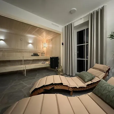 Heimathafen Ruegen - Luxus Gepaart Mit Wellness *